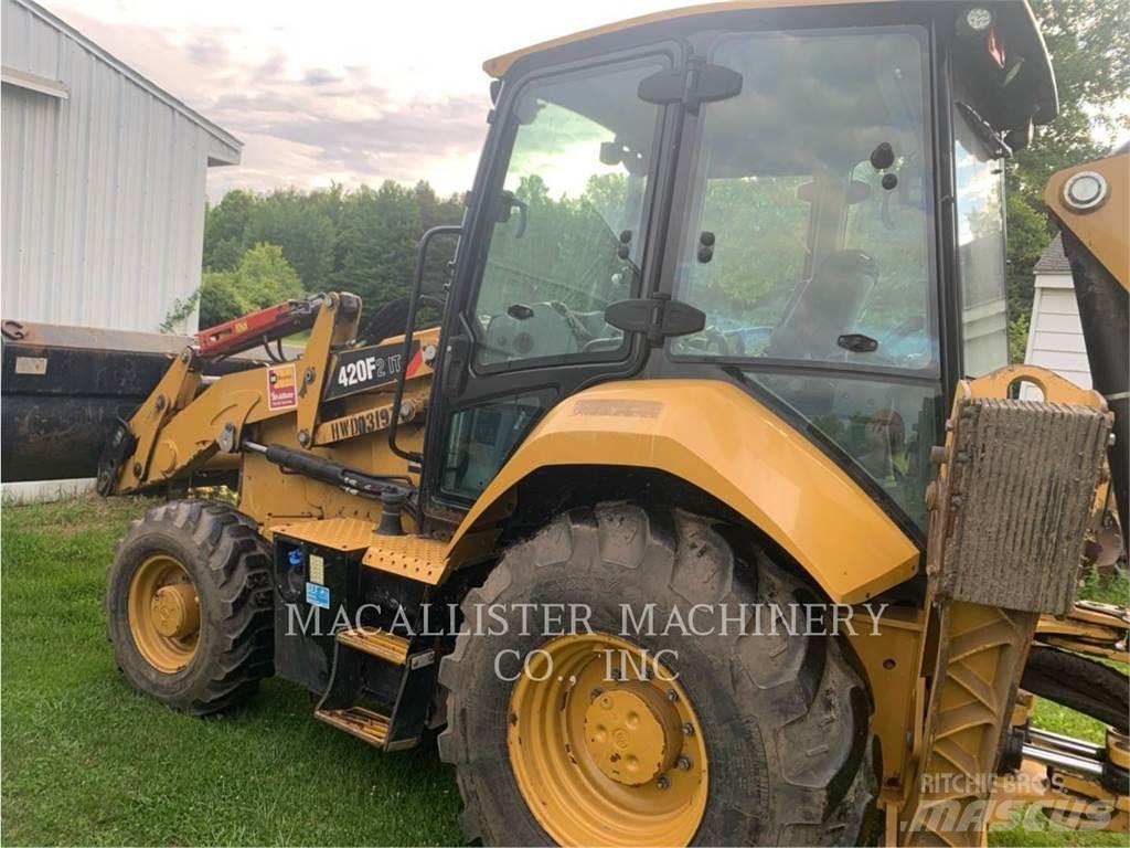 CAT 420F2IT Buldoexcavatoare