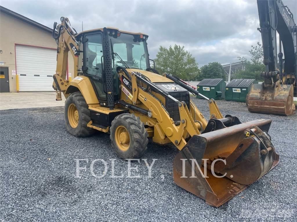 CAT 420F2IT Buldoexcavatoare