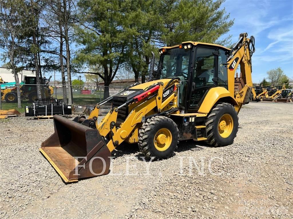 CAT 420F2IT Buldoexcavatoare