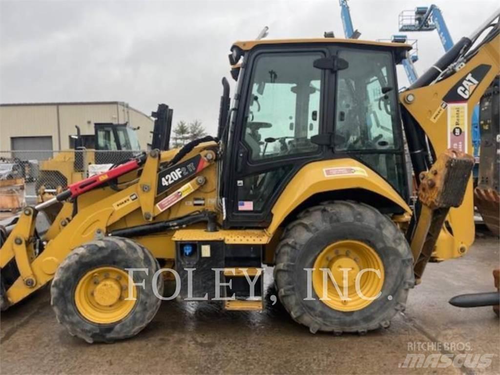 CAT 420F2IT Buldoexcavatoare