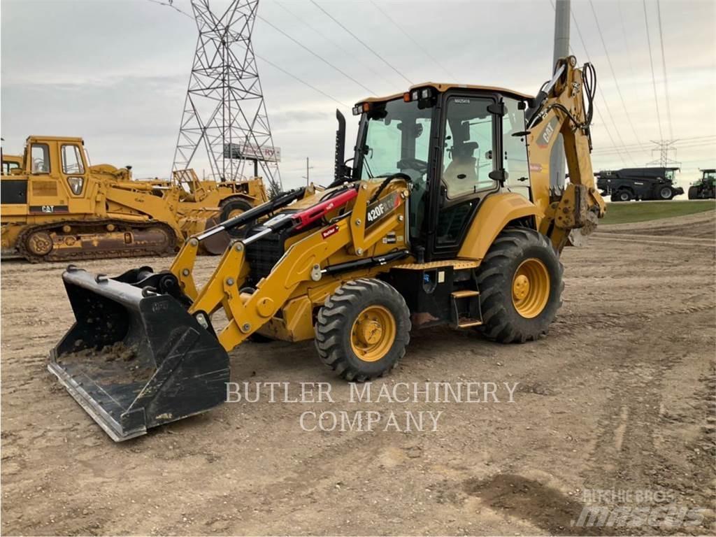 CAT 420F2IT Buldoexcavatoare