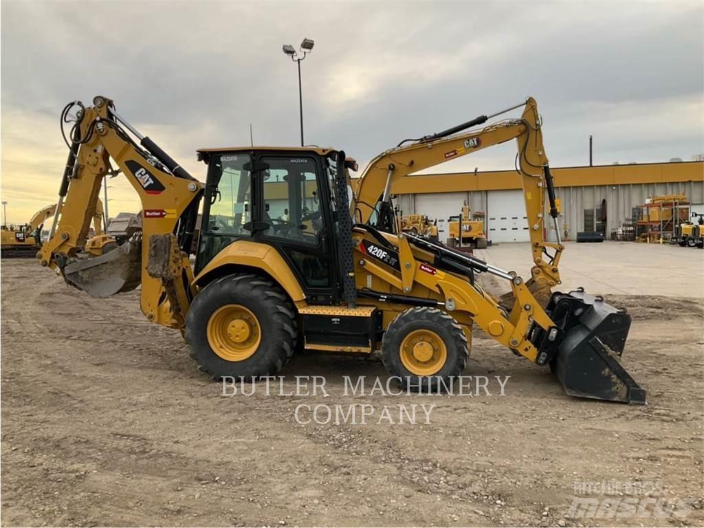 CAT 420F2IT Buldoexcavatoare