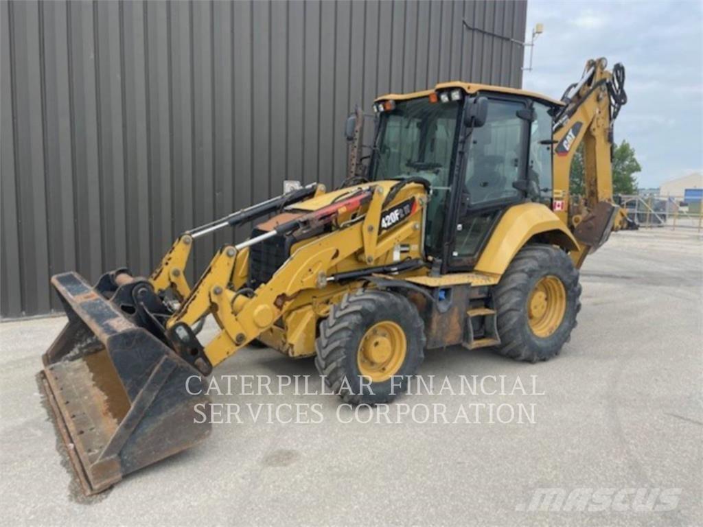 CAT 420F2IT Buldoexcavatoare