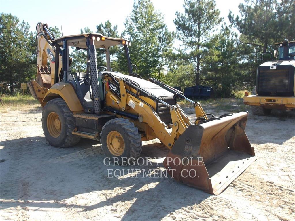 CAT 420F2IT Buldoexcavatoare