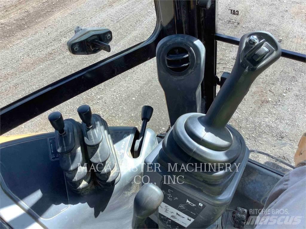 CAT 420F2ST Buldoexcavatoare