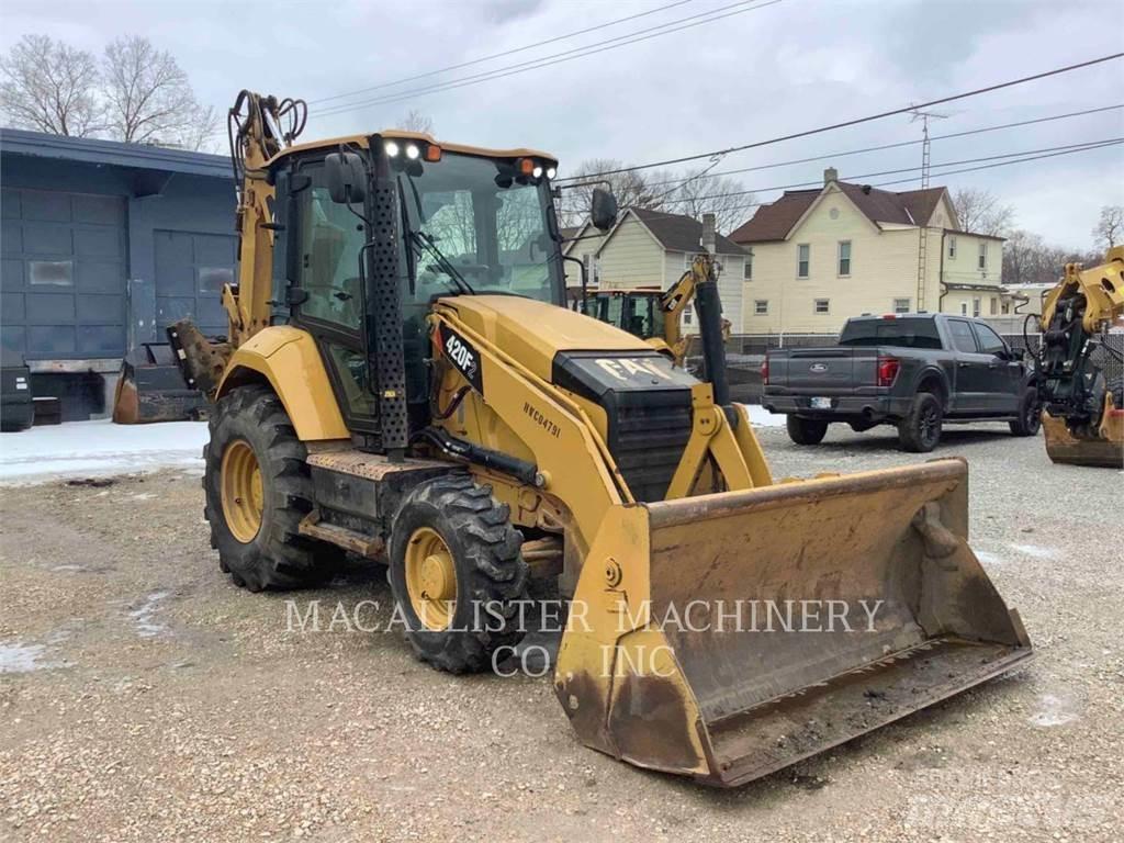 CAT 420F2ST Buldoexcavatoare