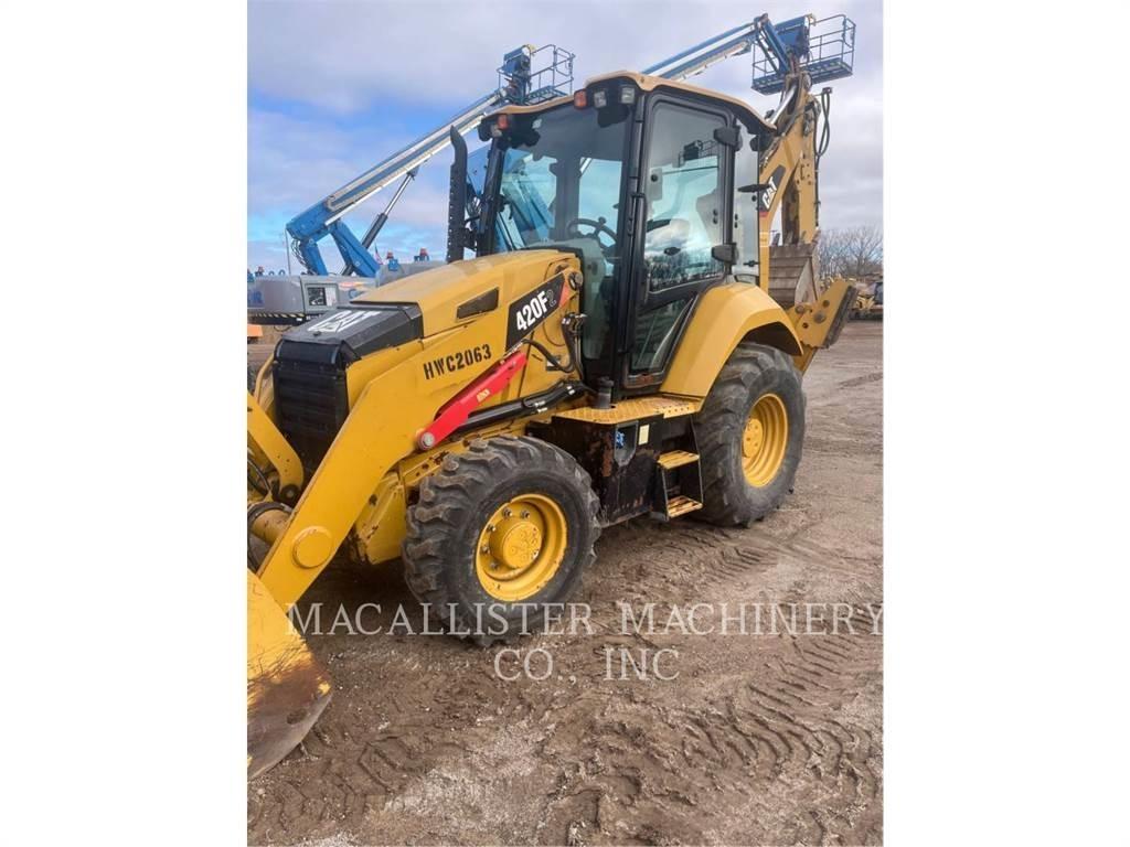 CAT 420F2ST Buldoexcavatoare