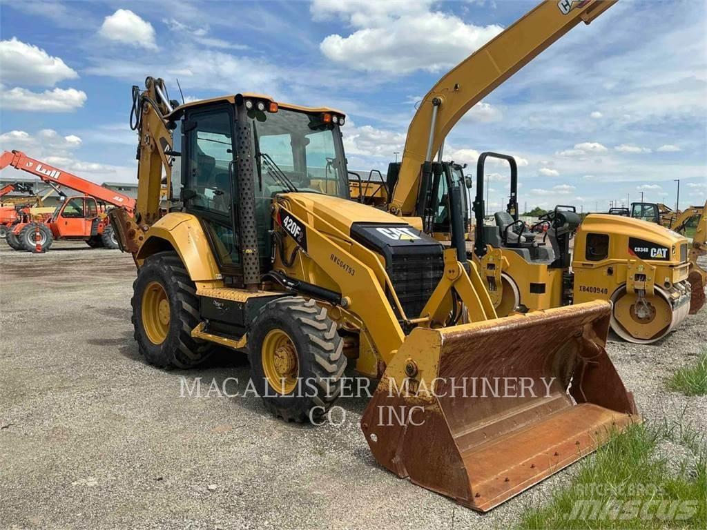 CAT 420F2ST Buldoexcavatoare