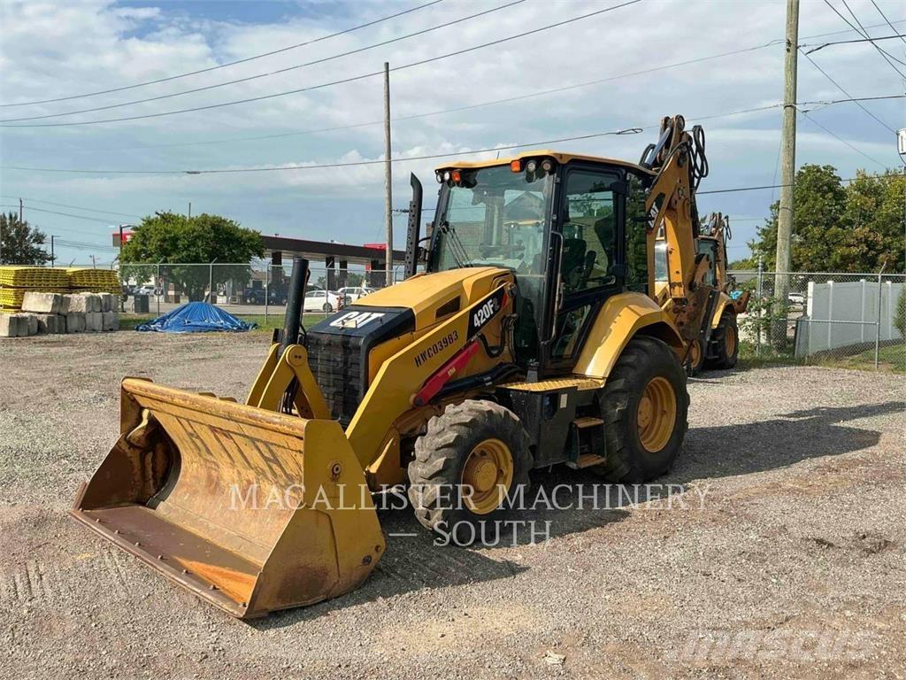 CAT 420F2ST Buldoexcavatoare
