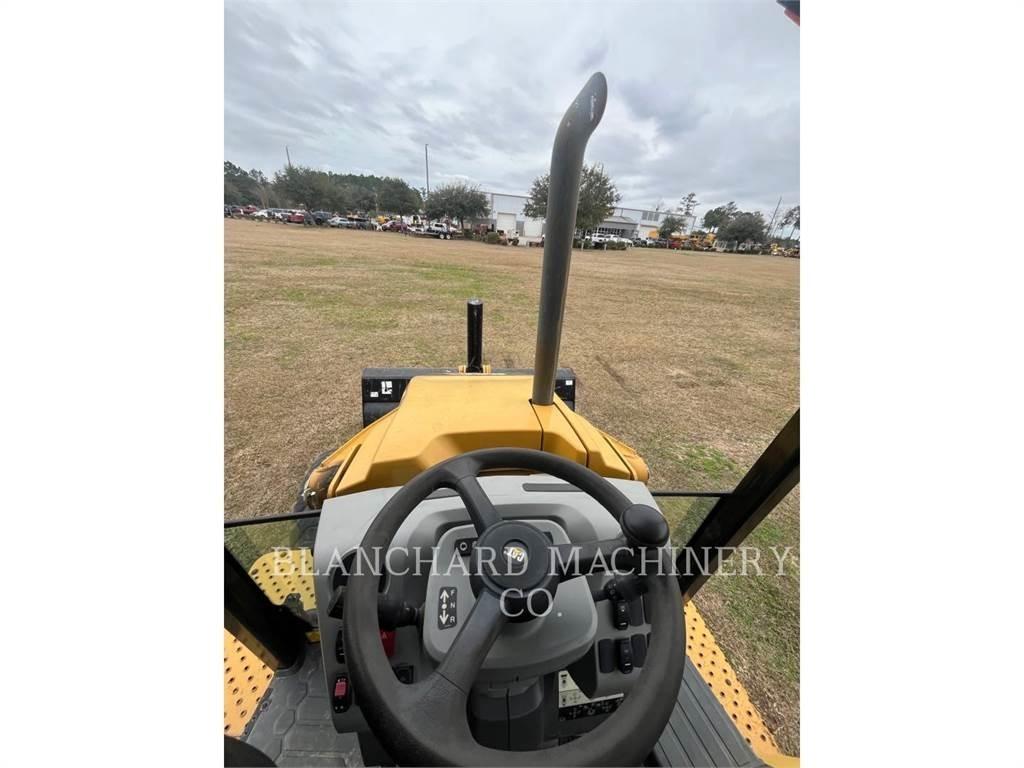 CAT 420XE Buldoexcavatoare