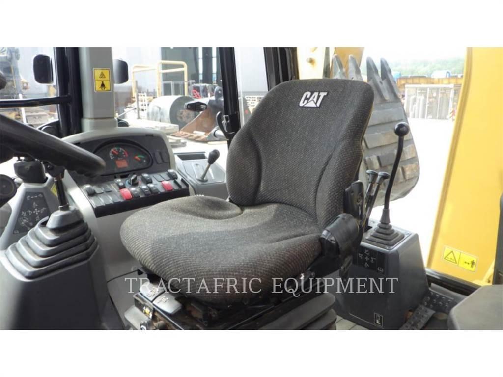 CAT 426F2LRC Buldoexcavatoare