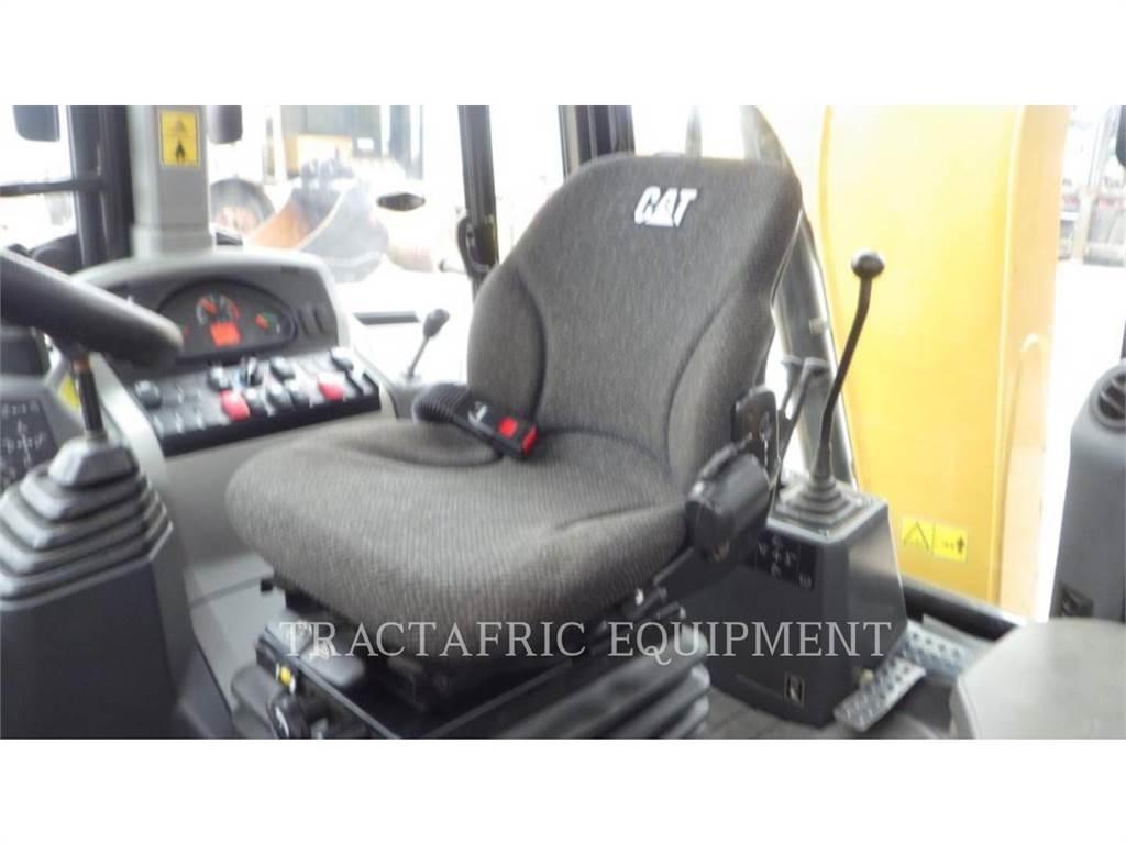 CAT 426F2LRC Buldoexcavatoare