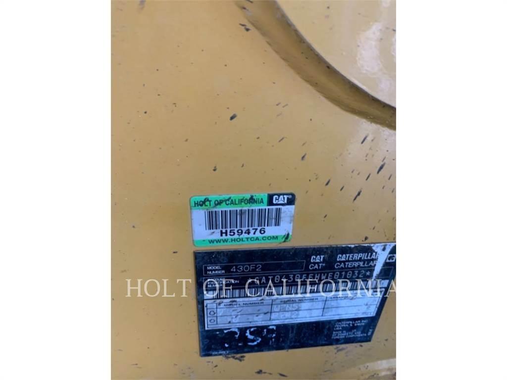 CAT 430 Buldoexcavatoare
