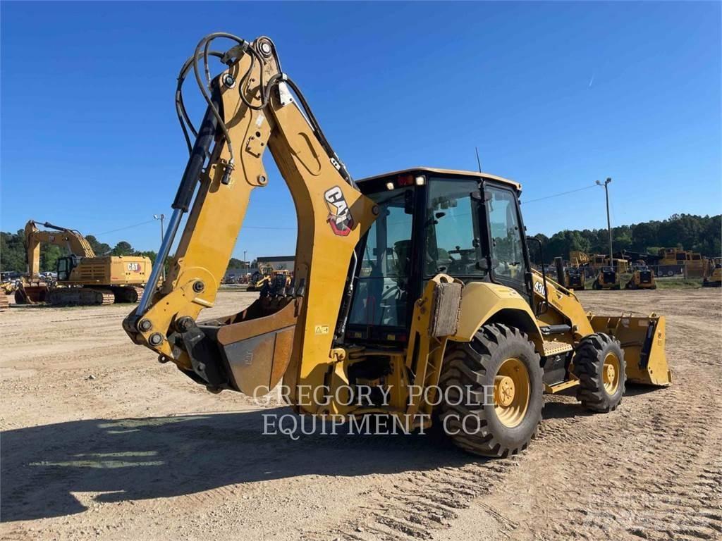 CAT 43007 Buldoexcavatoare