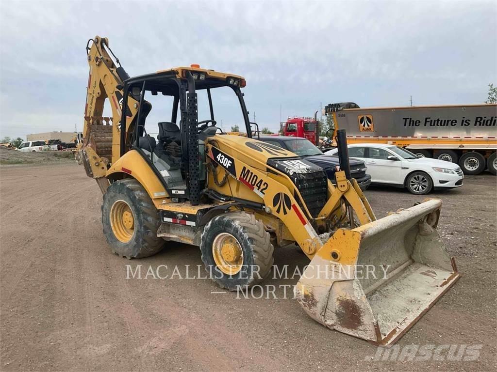 CAT 430F + Buldoexcavatoare