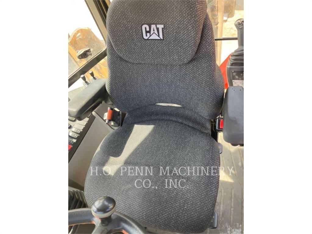 CAT 430F2ST Buldoexcavatoare