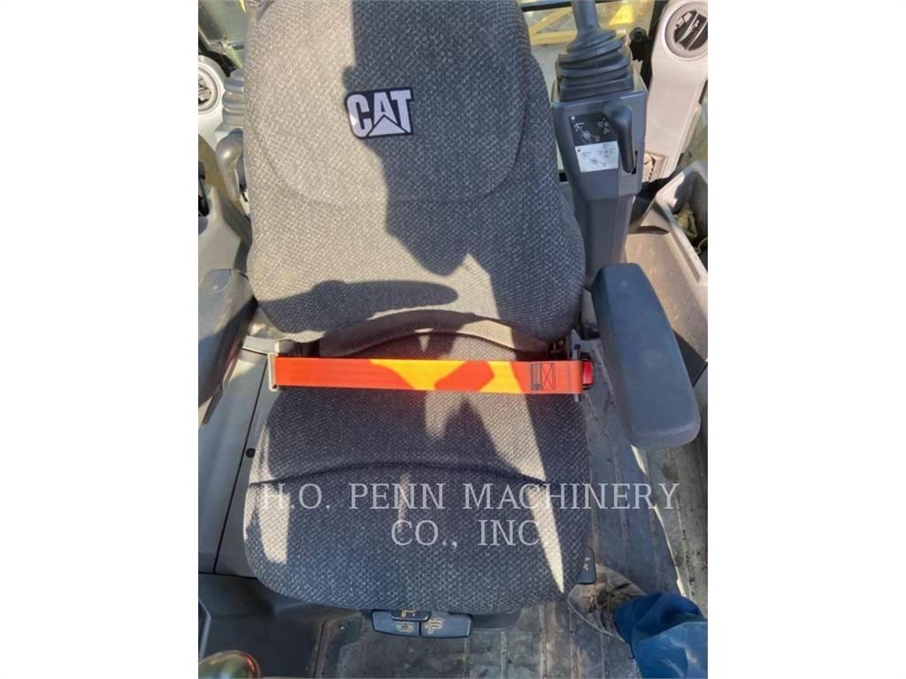 CAT 430F2ST Buldoexcavatoare