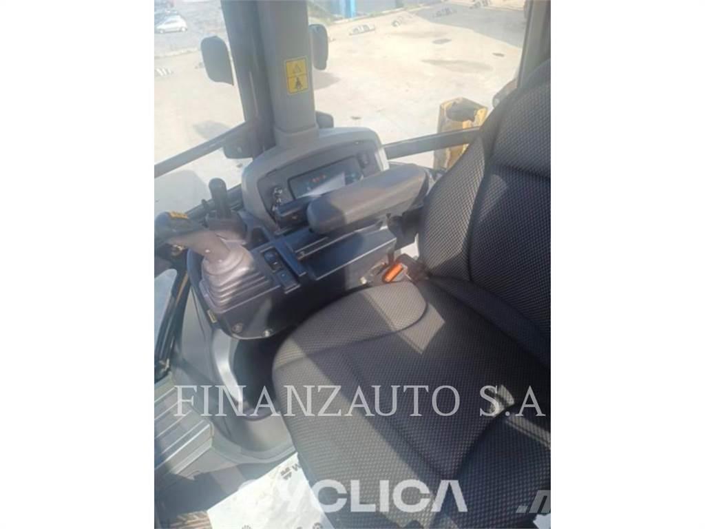CAT 432F Buldoexcavatoare