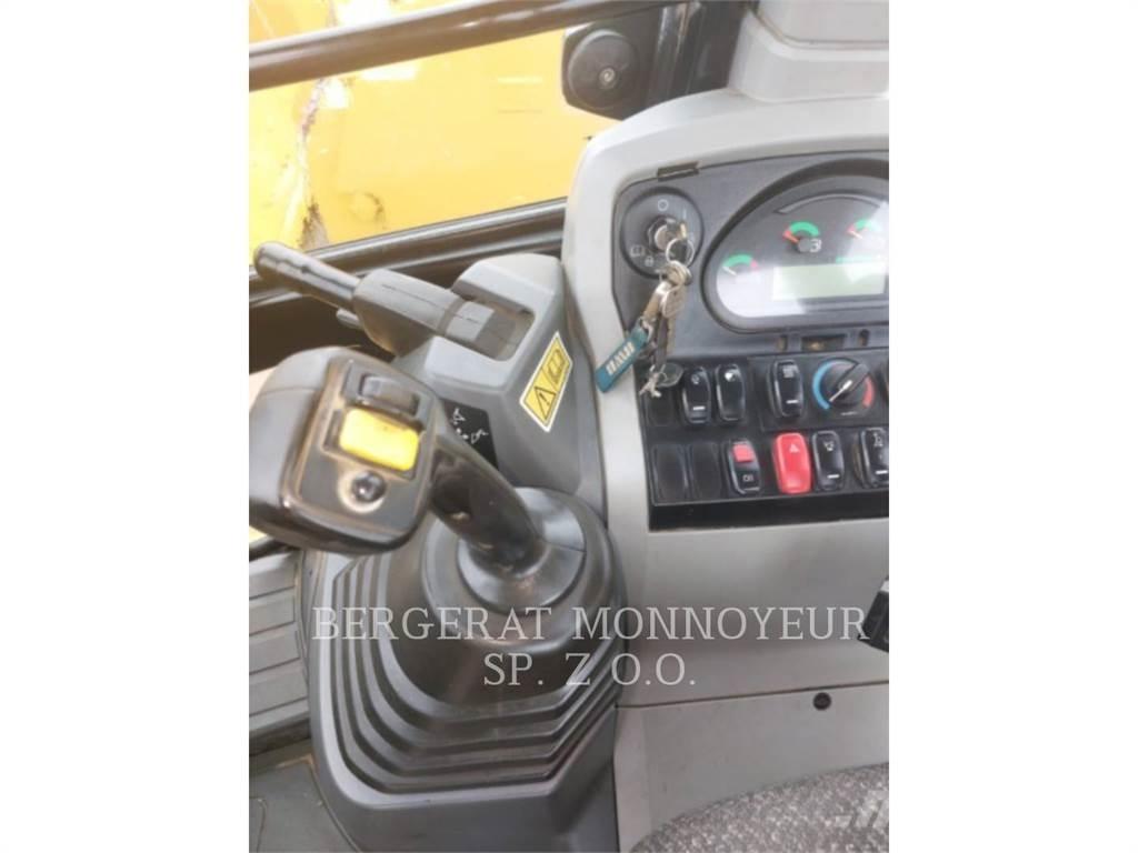 CAT 432F2 Buldoexcavatoare