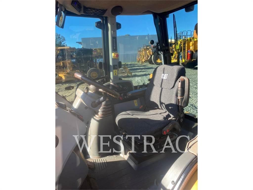 CAT 432F2LRC Buldoexcavatoare