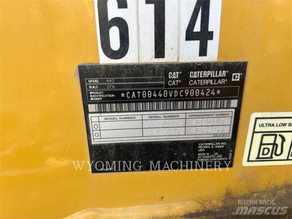 CAT 440 Buldoexcavatoare