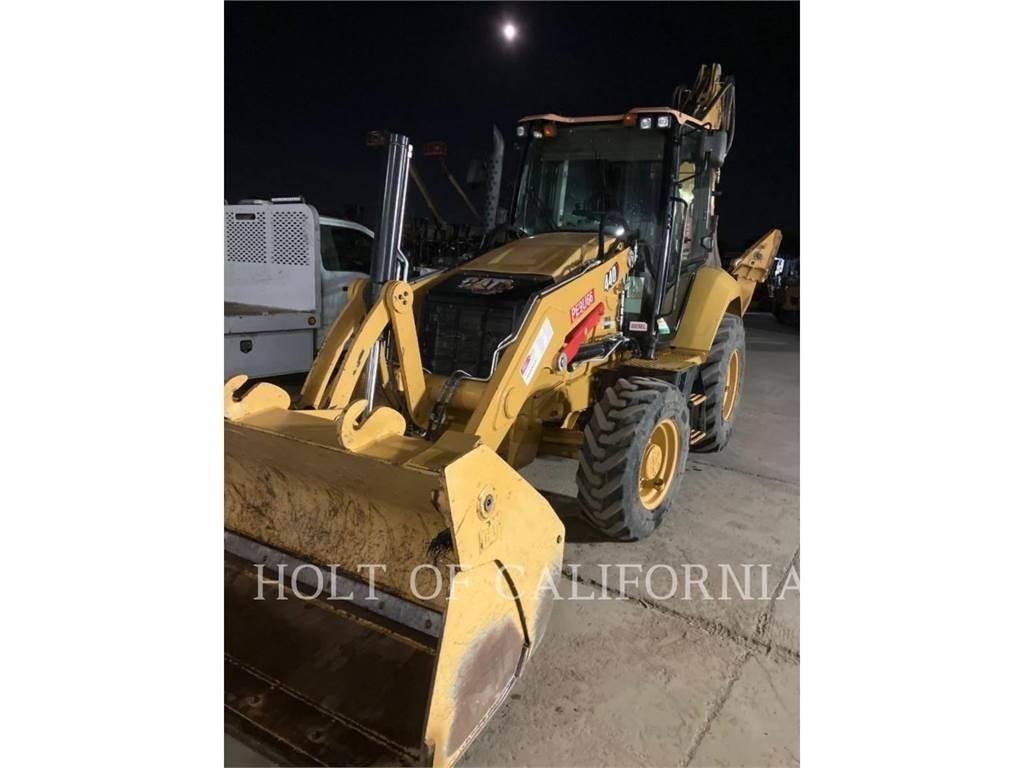 CAT 440 Buldoexcavatoare