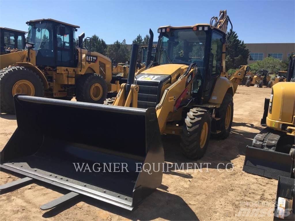 CAT 440 Buldoexcavatoare