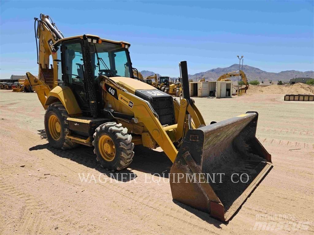CAT 44007 Buldoexcavatoare