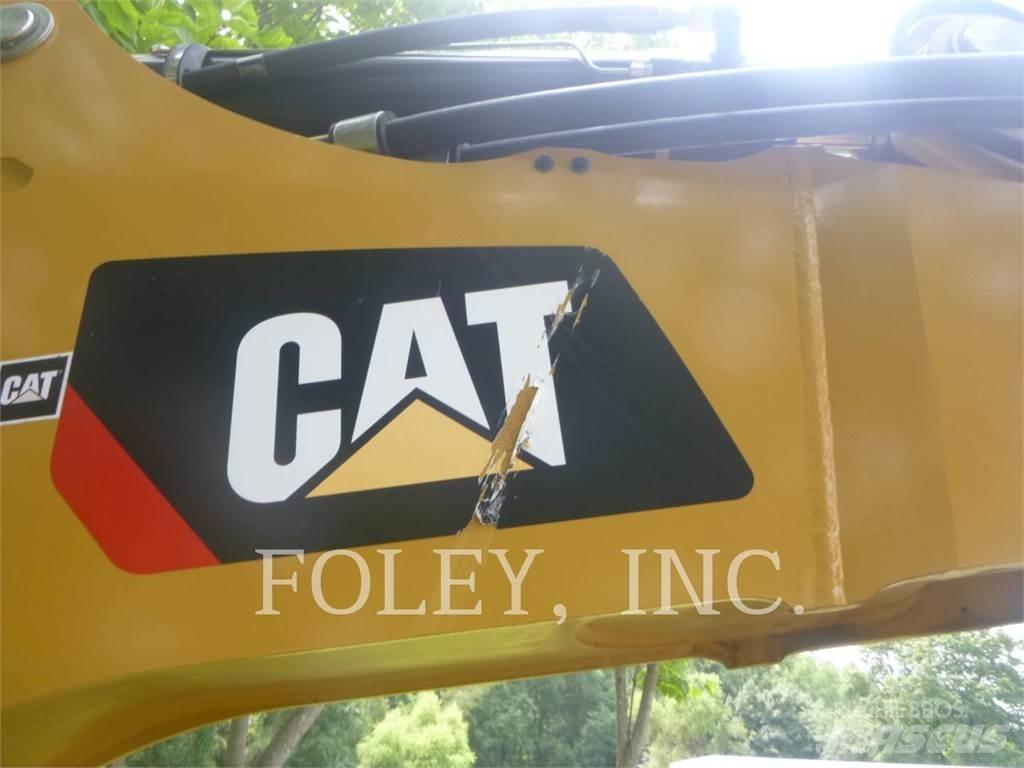 CAT 450-07 Buldoexcavatoare