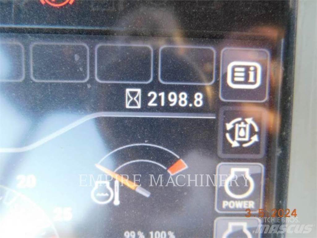 CAT 450-074EOP Buldoexcavatoare