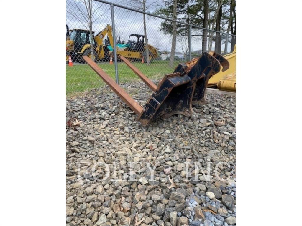 CAT 48 PALLET FORKS Furci