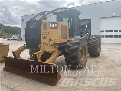 CAT 535D Utilaje de manevrarea a bustenilor