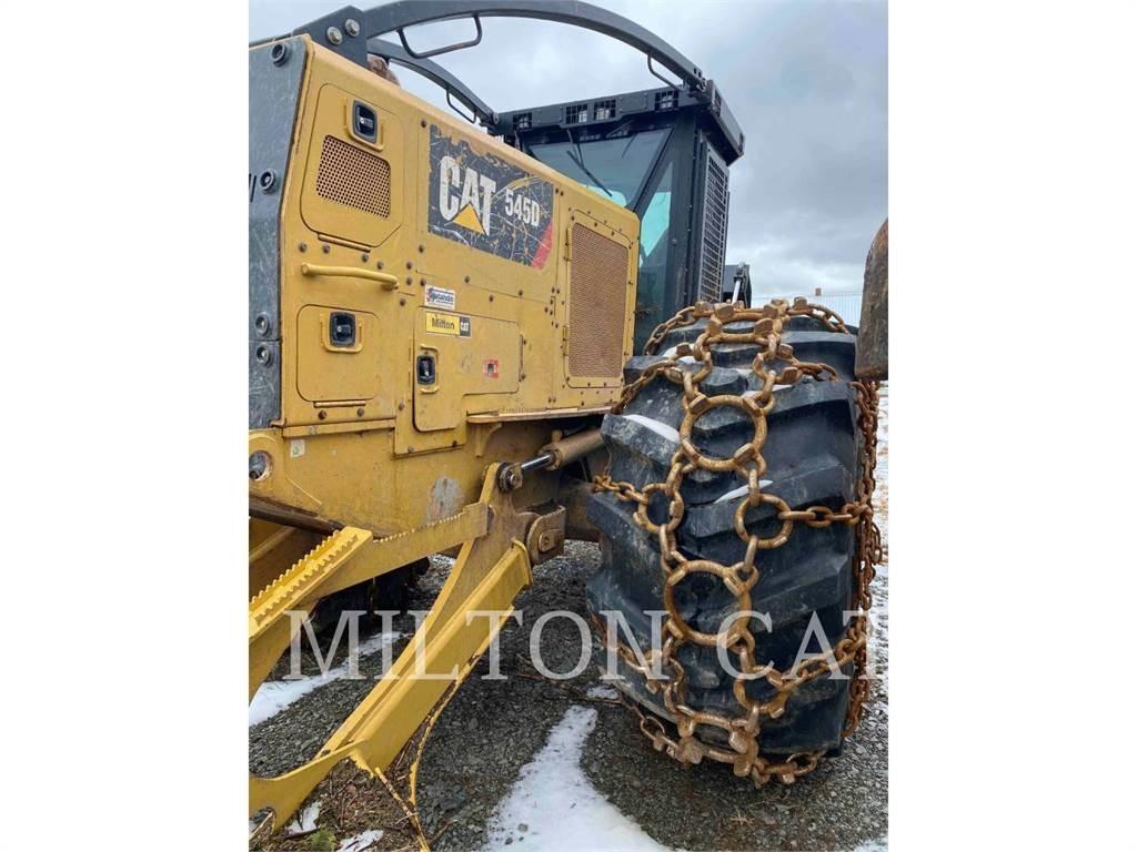 CAT 545D Utilaje de manevrarea a bustenilor