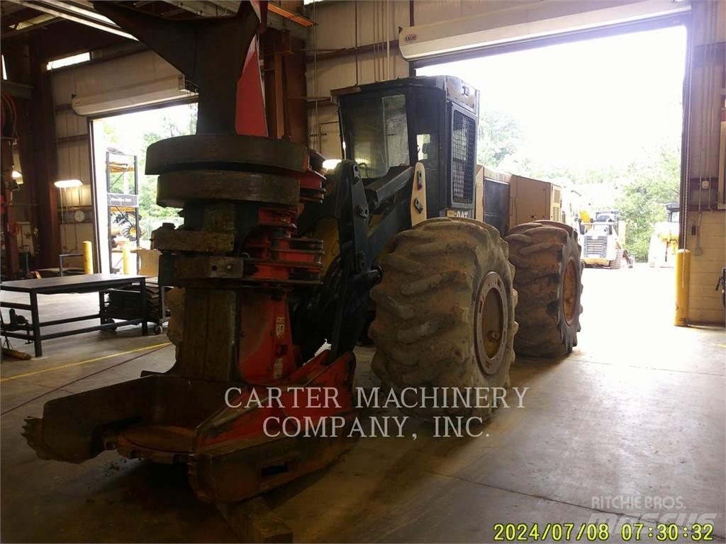 CAT 573C Utilaje forestier de taiat