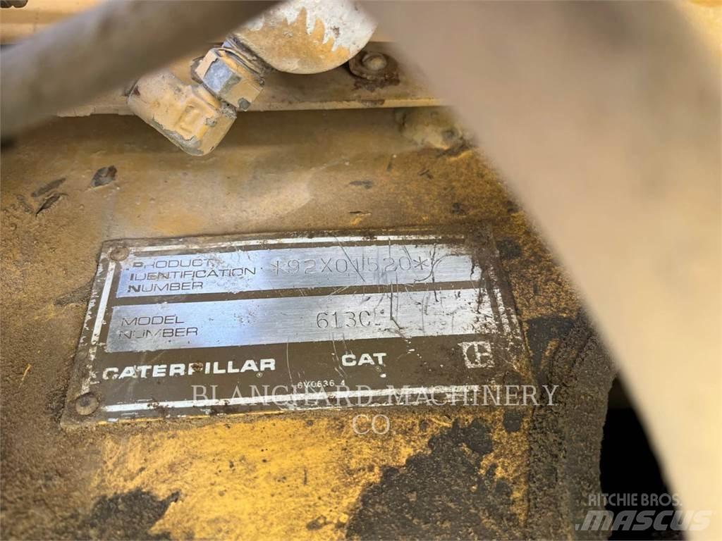 CAT 613C Elevatoare
