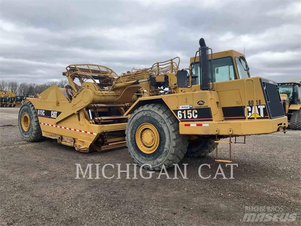 CAT 615C Elevatoare