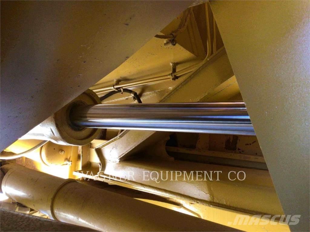 CAT 615C II Elevatoare