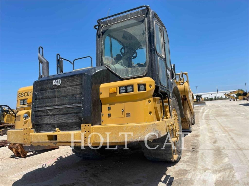 CAT 621 Elevatoare