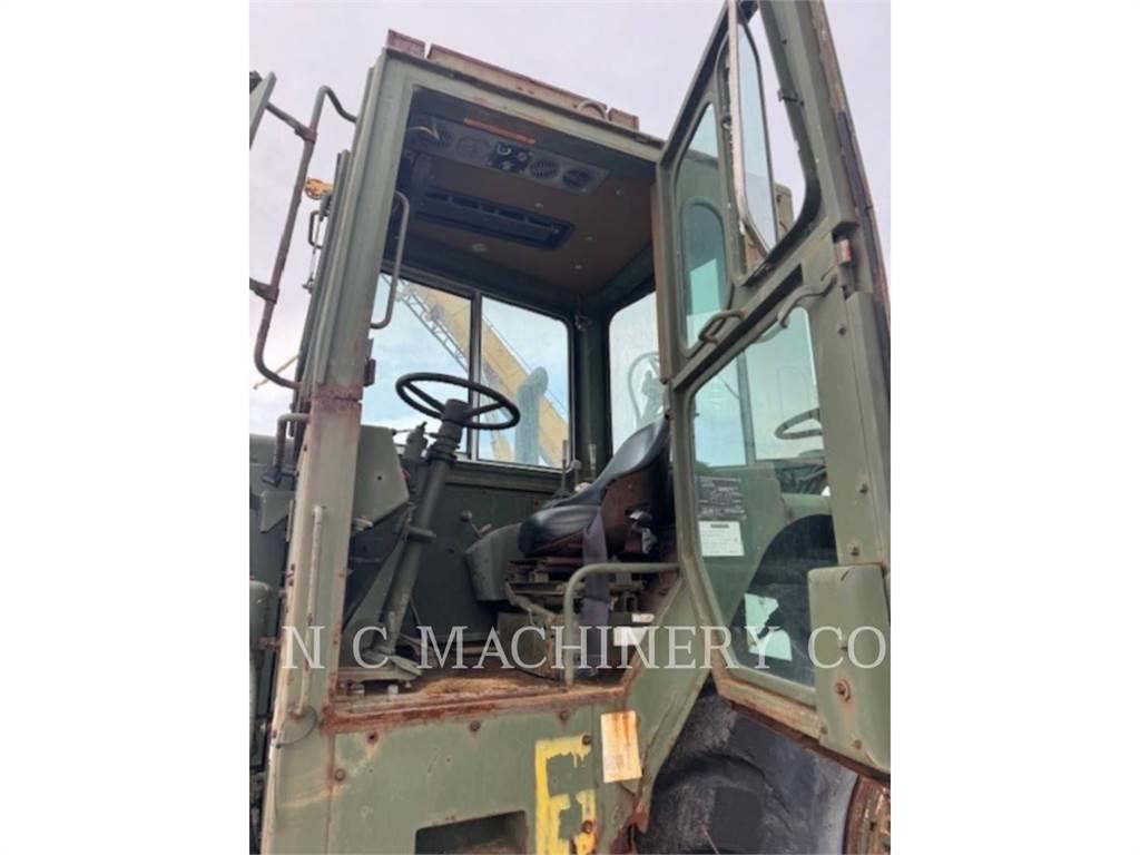 CAT 621B Elevatoare