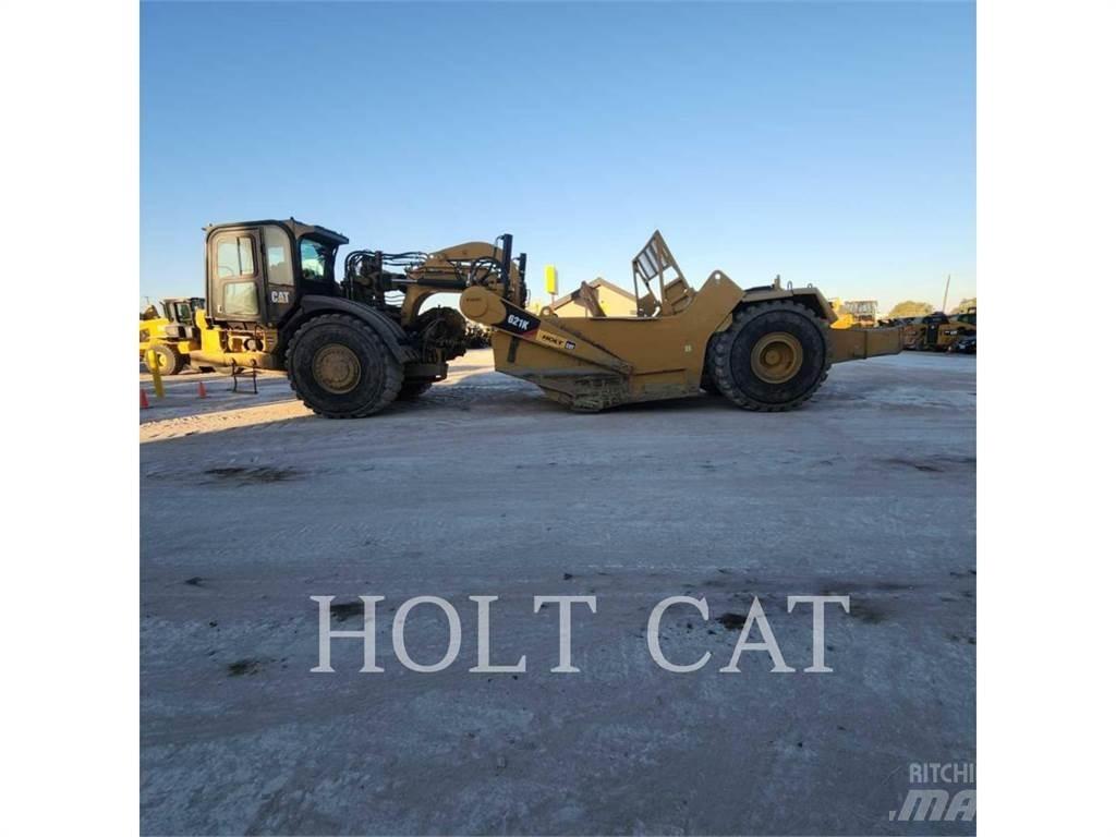 CAT 621K Elevatoare