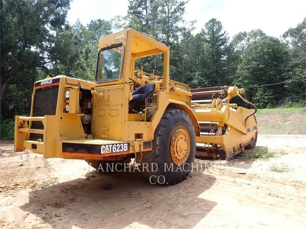CAT 623B Elevatoare