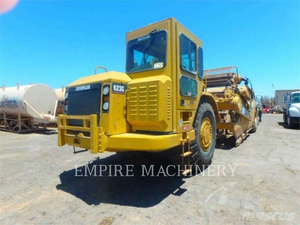 CAT 623G Elevatoare