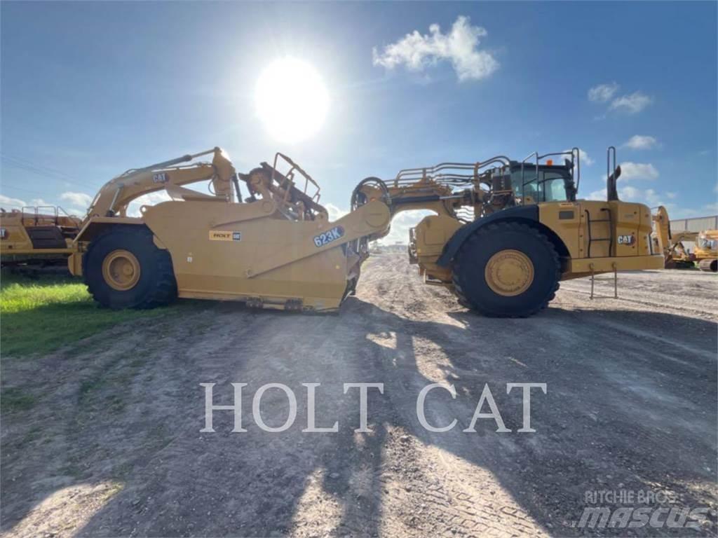 CAT 623K Elevatoare