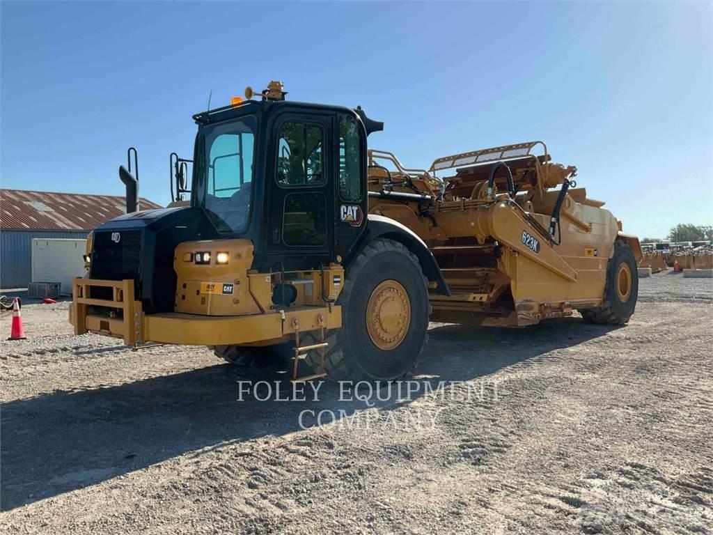 CAT 623K Elevatoare