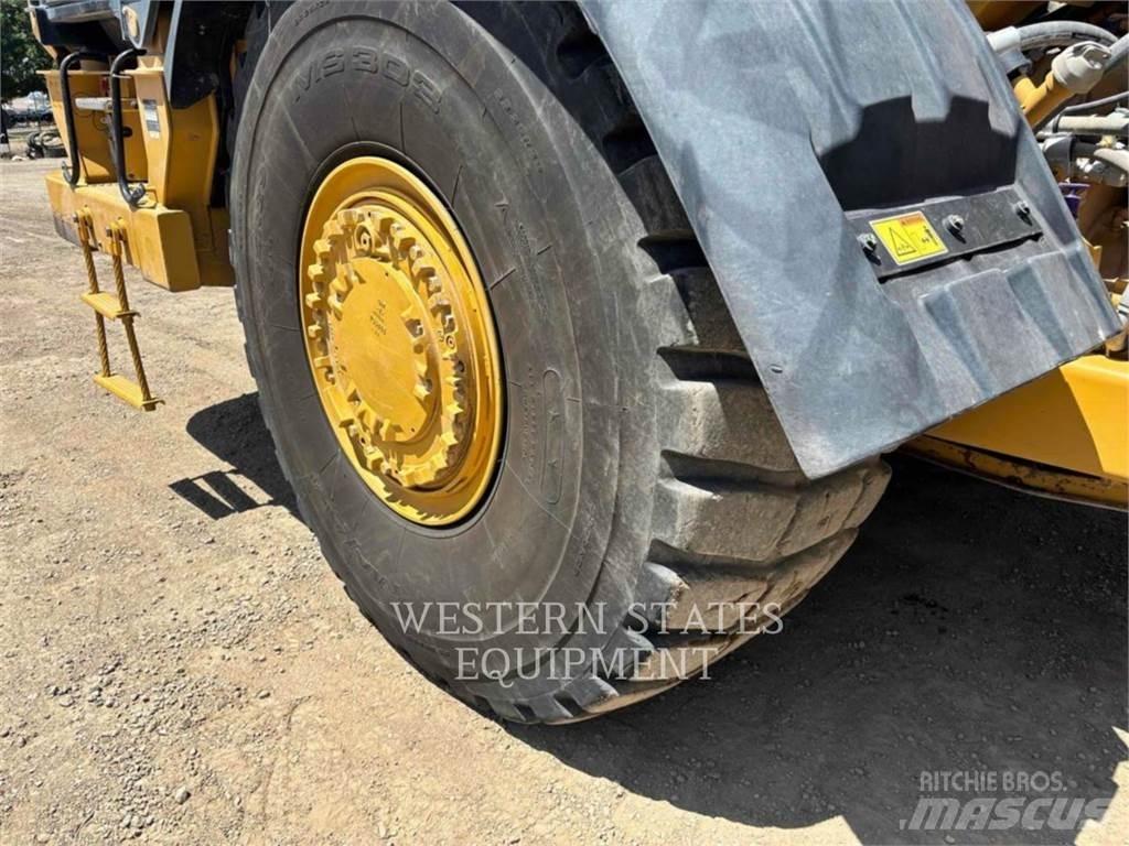 CAT 623K Elevatoare