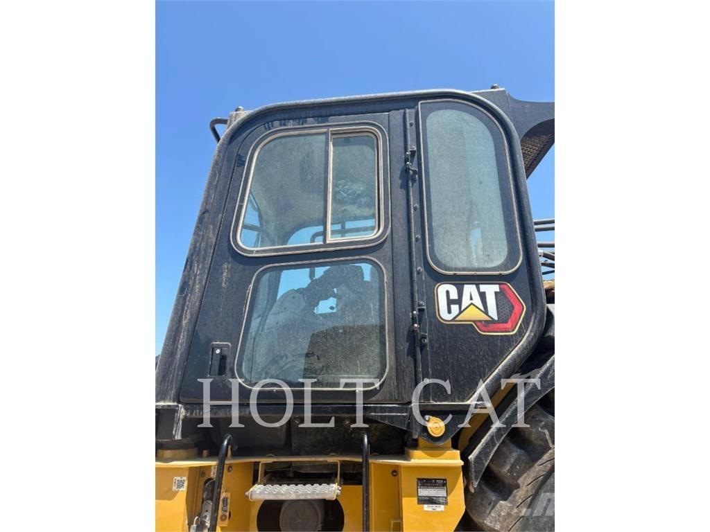 CAT 623K Elevatoare