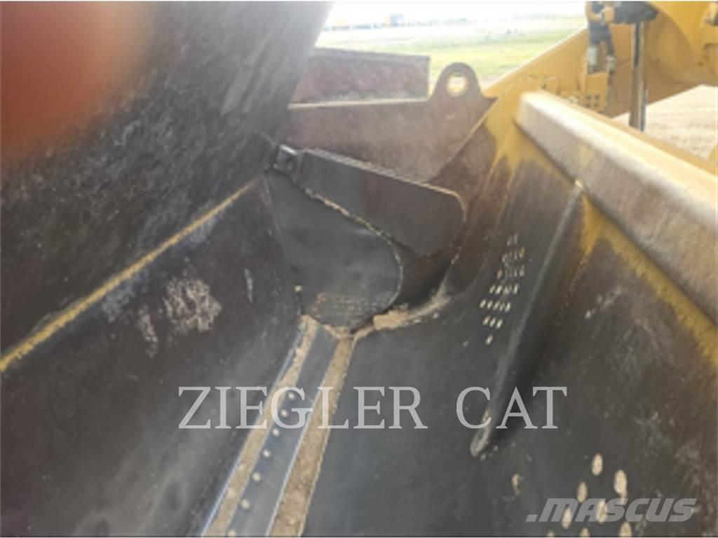 CAT 627K Elevatoare