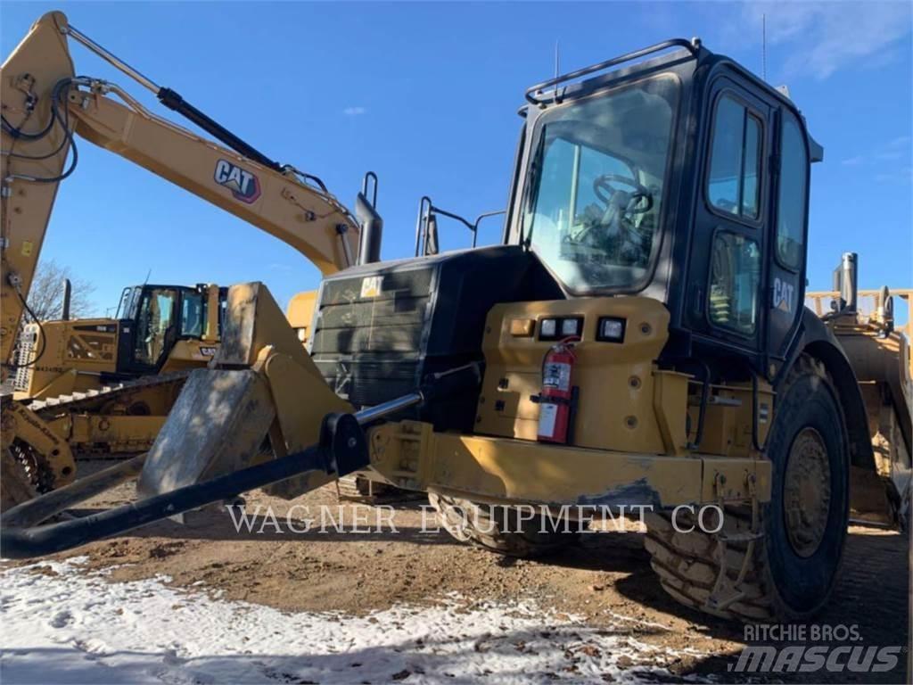 CAT 627K Elevatoare