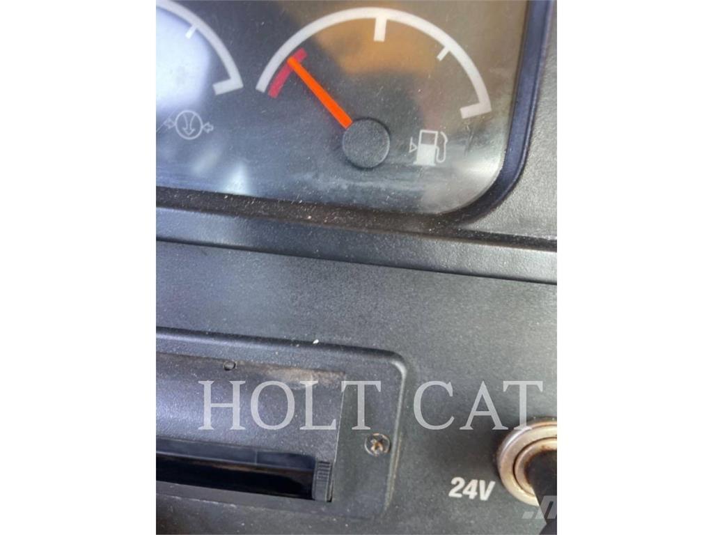 CAT 631G Elevatoare