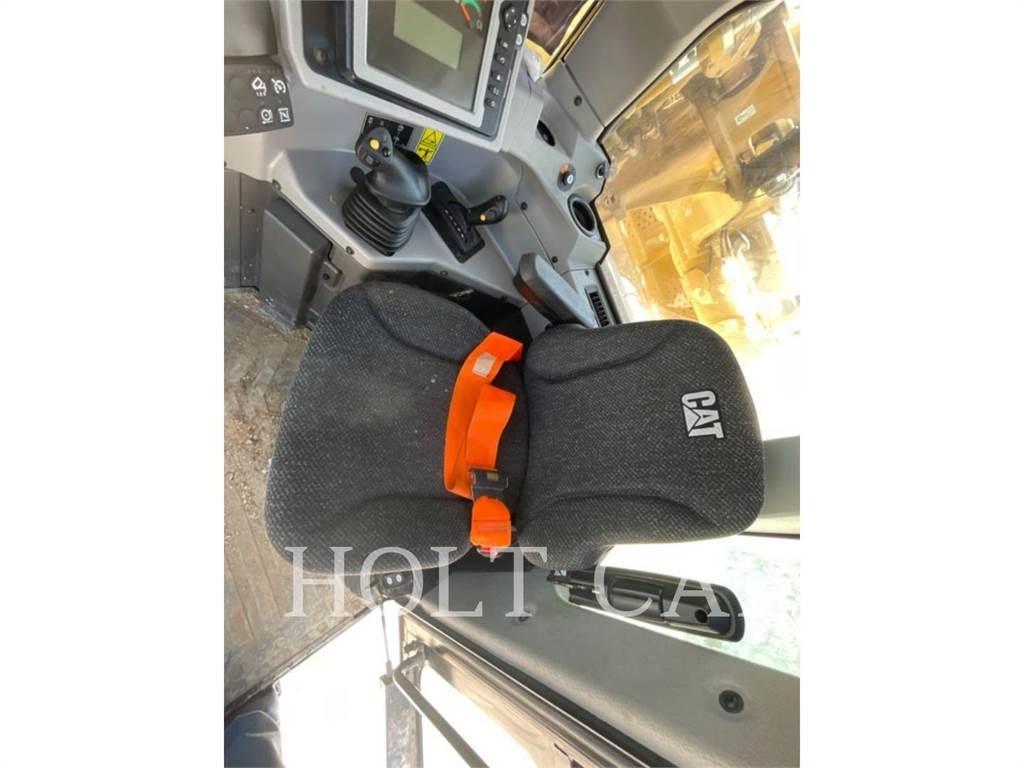CAT 631K Elevatoare